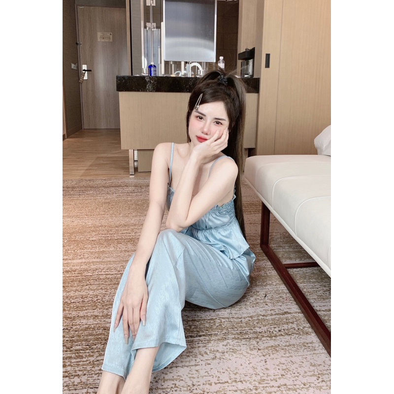 Bộ Đồ Ngủ Nữ Lụa Xước Áo Hai Dây Nhún Sexy Freesize 40-60kg