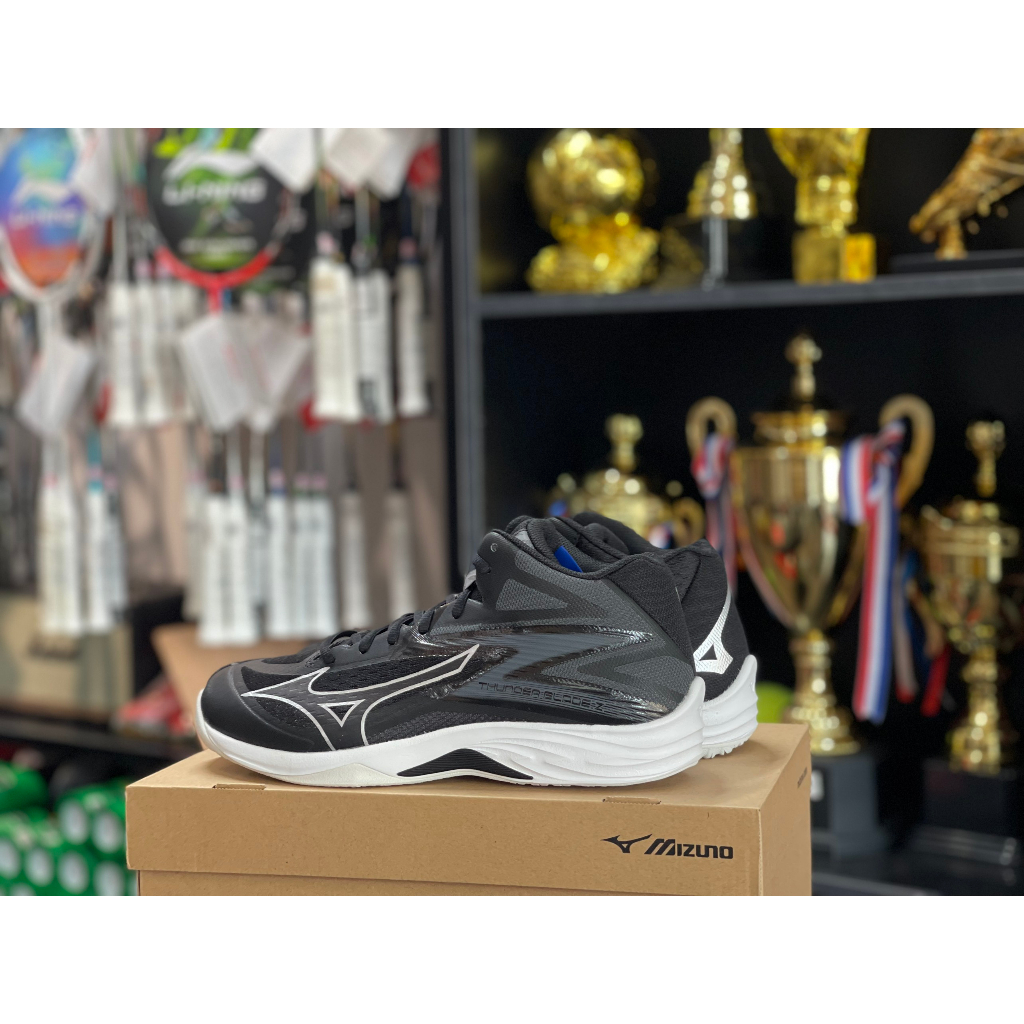 Giày Bóng Chuyền MizunoThunder Blade Z Mid