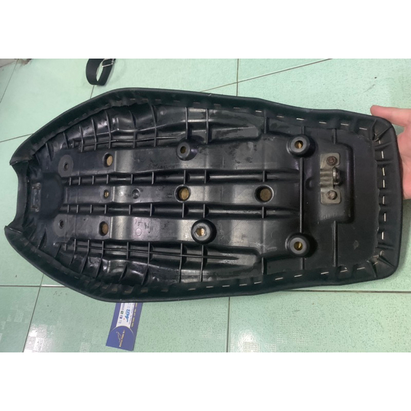 Full yên theo xe Xipo Satria RGV