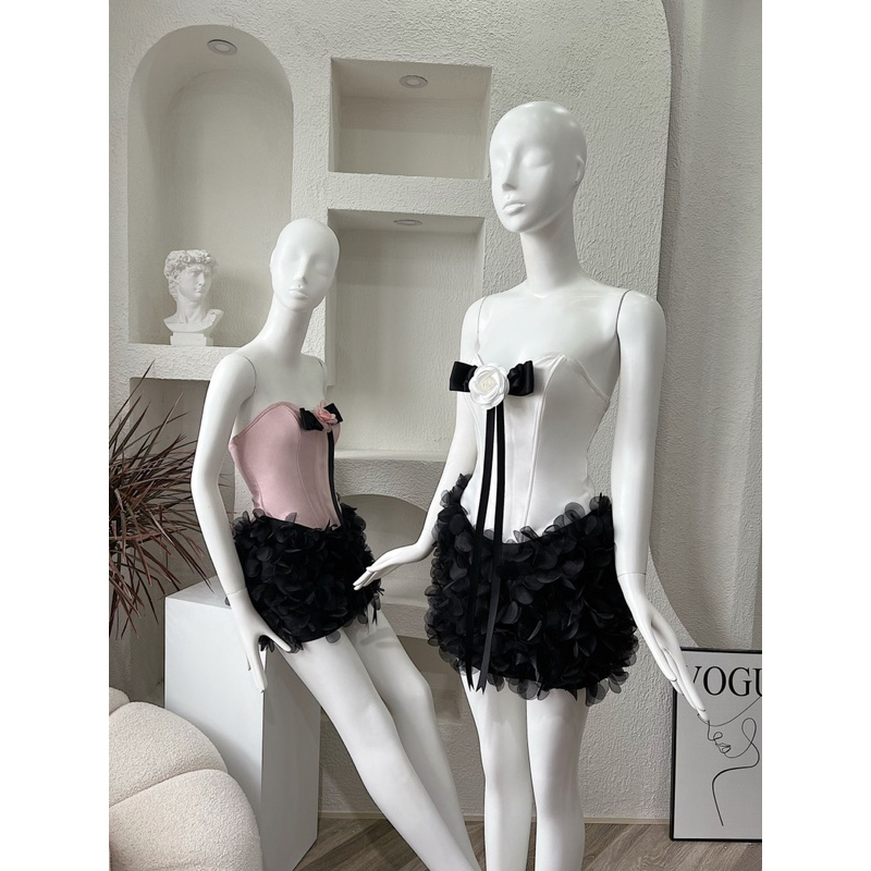 Đầm cúp bồng hoa trà