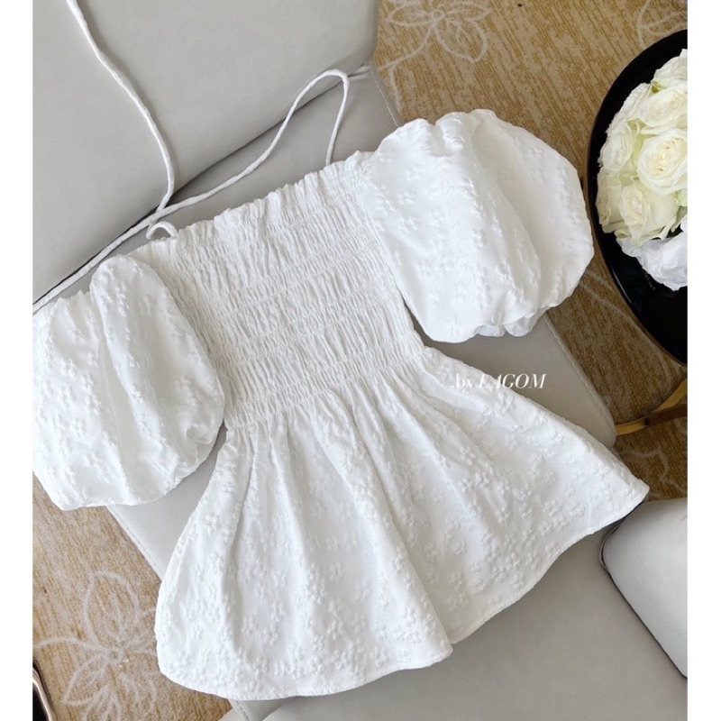 Pass Lagom - Áo kiểu tay trắng bồng trễ vai nhún thun co dãn thoải mái