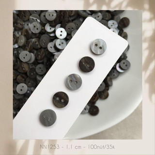 Set 100 nút áo nn1253, size 1.1cm