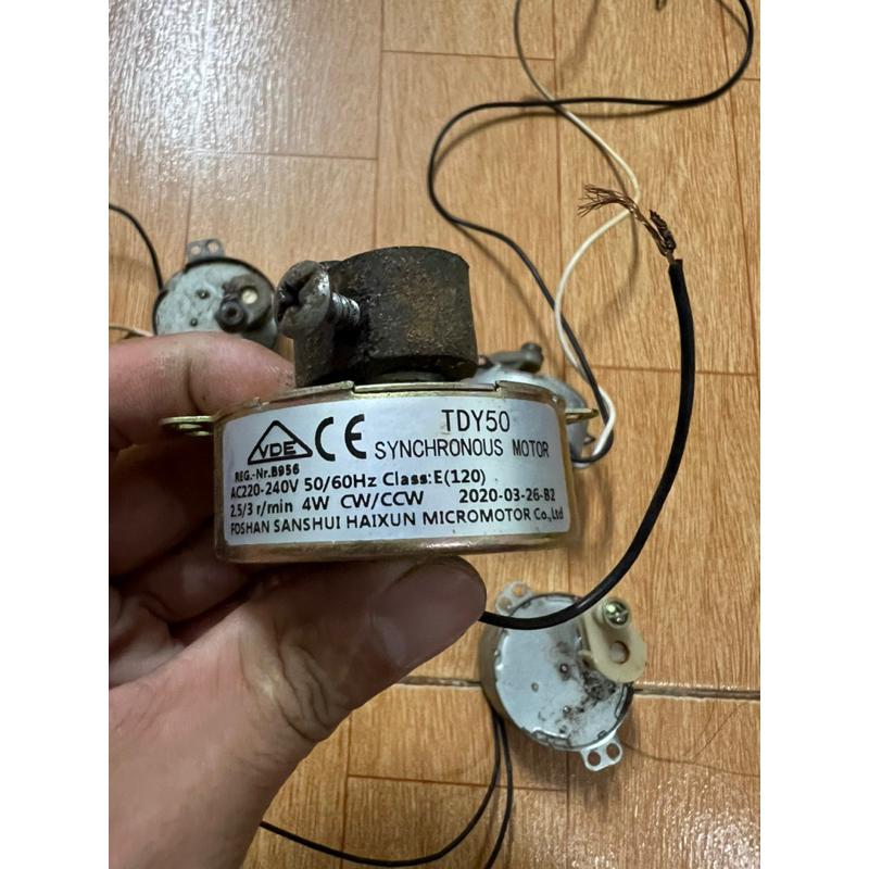 Motor đảo quạt  tháo quạt