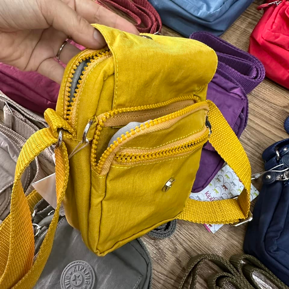 Túi chéo Kipling đơn sắc