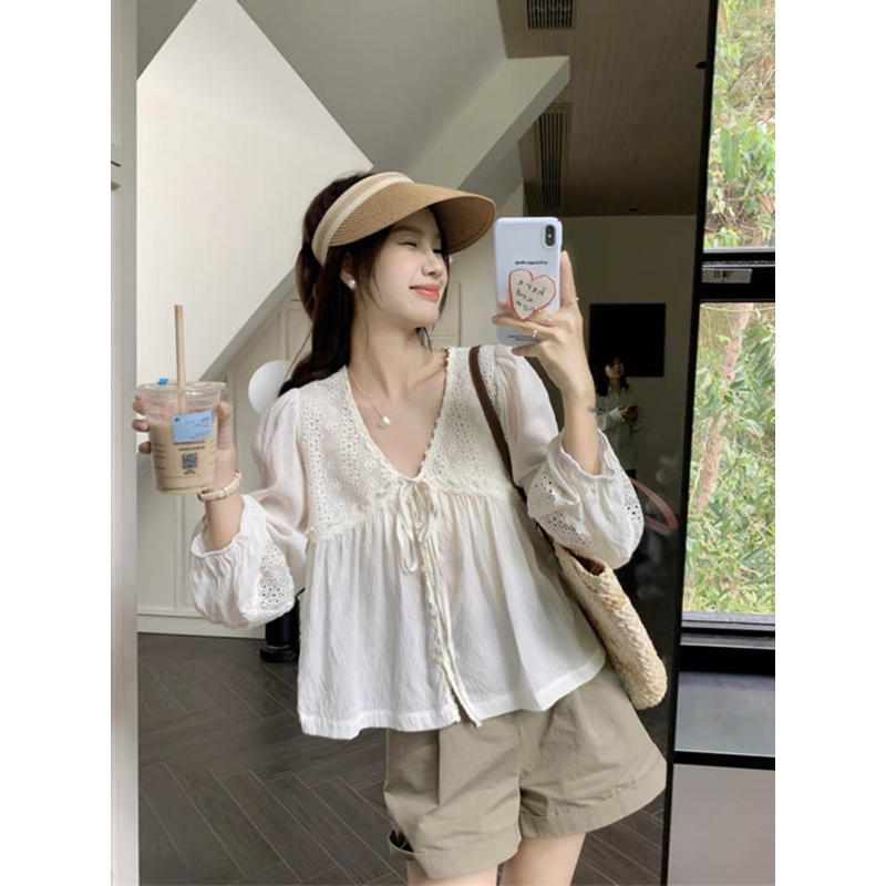 ÁO THÔ REN THÊU HOA BABYDOLL WeiDouStudio doubleh.clo - Áo sơ mi thô đũi mỏng 2 lớp viền hoa nổi cổ V có lót tay bồng QC