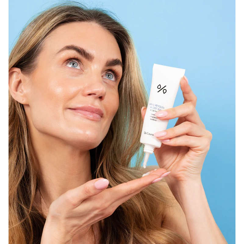 Kem chống nắng dưỡng ẩm Dr.Ceuracle HYAL REYOUTH MOIST SUN 50ml