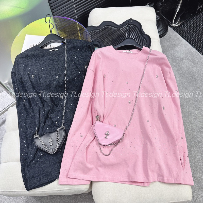 Áo phông dài tay kèm túi đính chorm QCCC