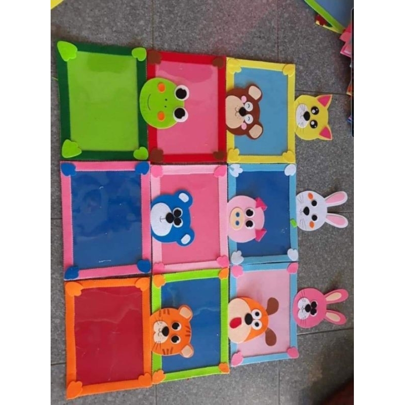 Khung trưng bày sản phẩm mặt thú