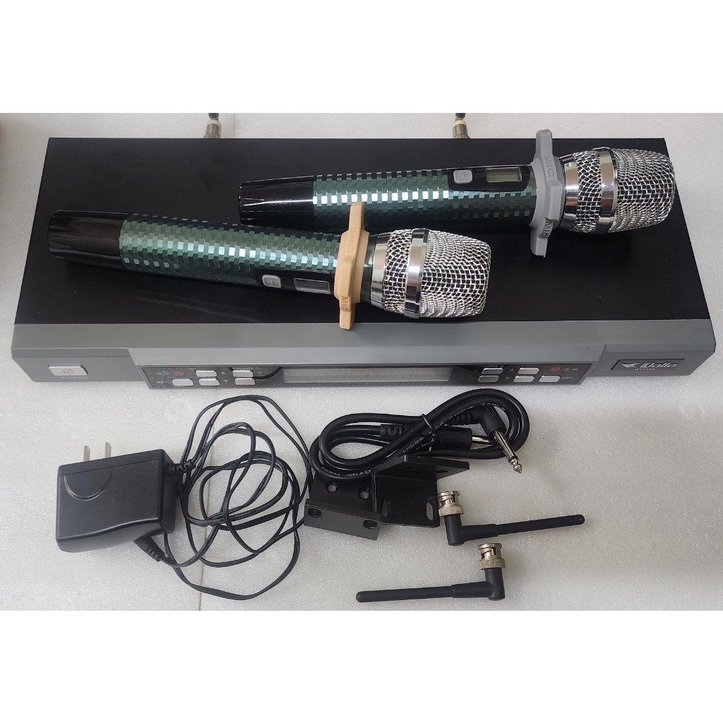 MICRO Không Dây BAIER 790 BÃI NGUYÊN ZIN Còn Rất Đẹp 95 đến 98%