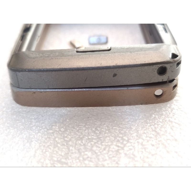 Khung Sườn Nokia E72  Chính Hãng Đã Qua Sử Dụng