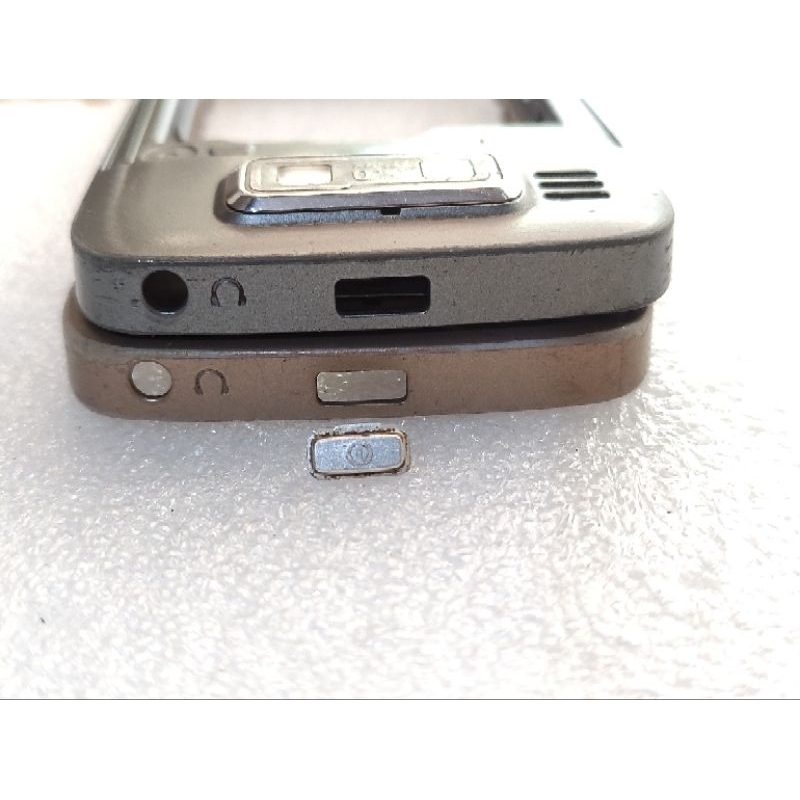 Khung Sườn Nokia E72  Chính Hãng Đã Qua Sử Dụng