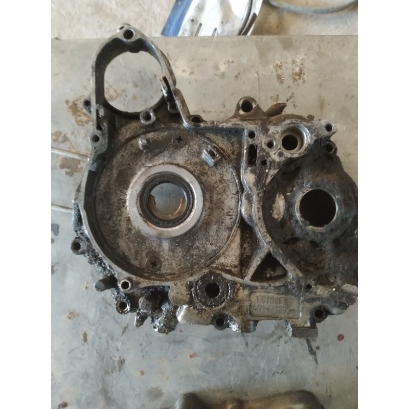 Vách giữa  xe máy dream - wave cũ hàng zin tháo xe