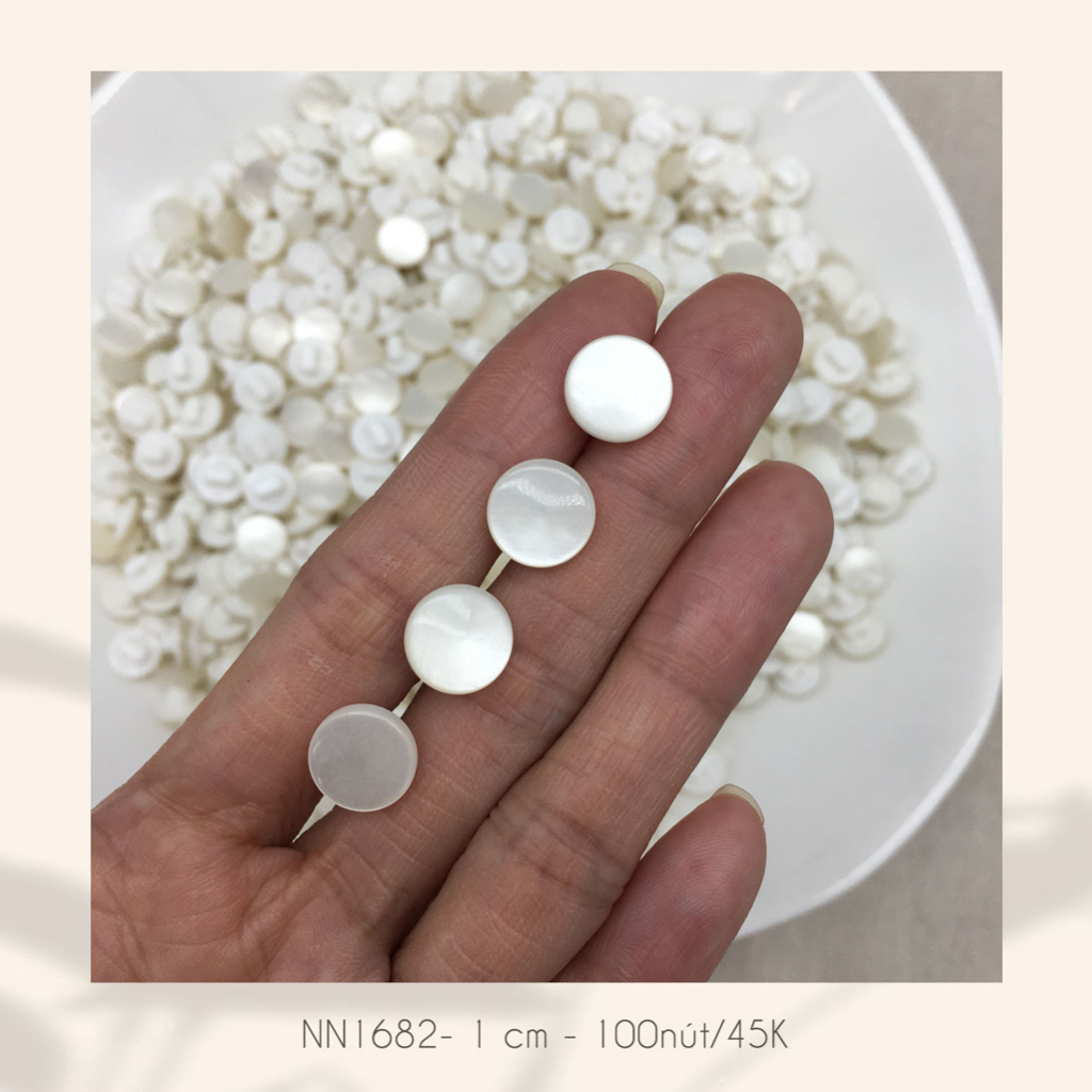 Set 100 nút áo NN1682, size 1cm