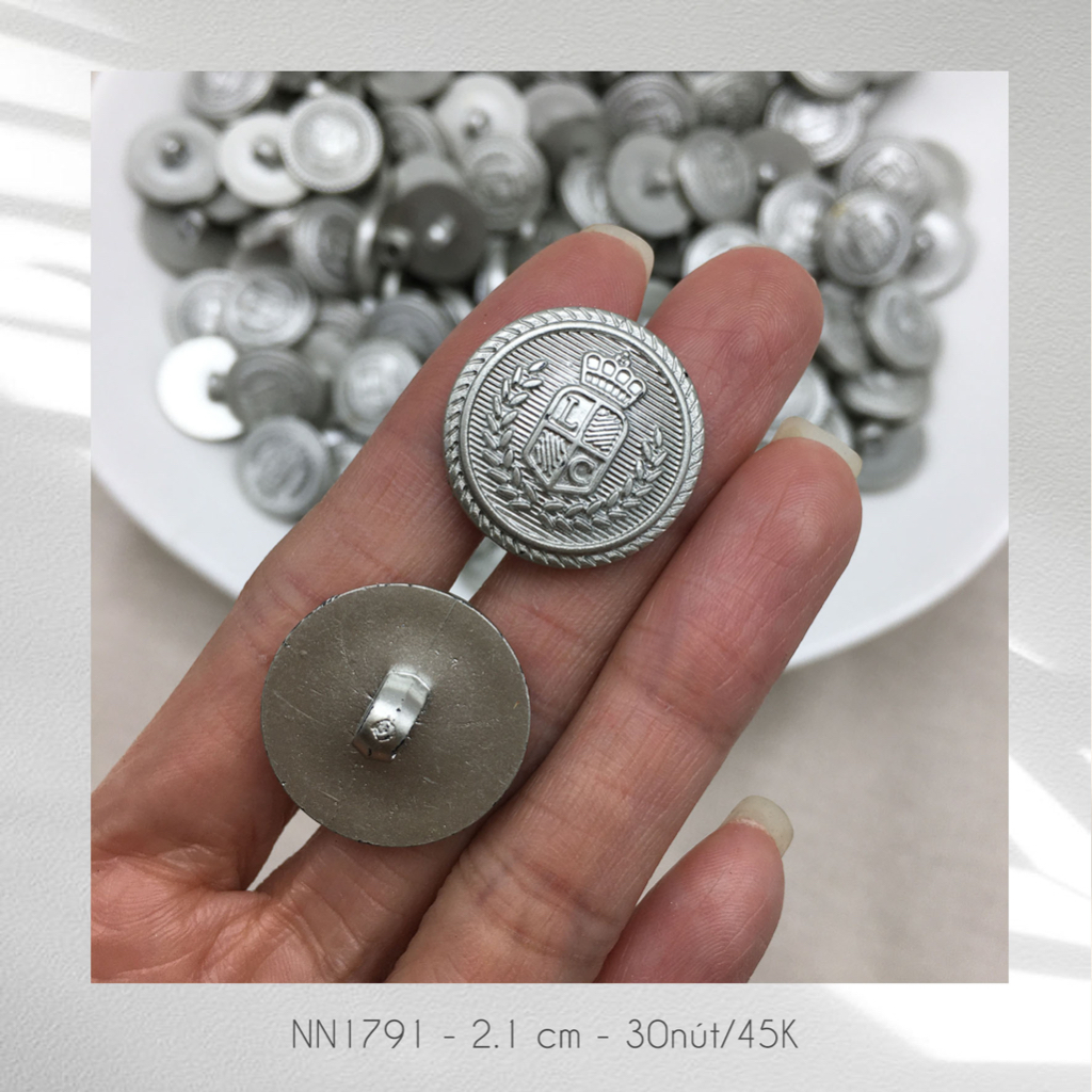 Set 30 nút áo NN1791, size 2.1cm