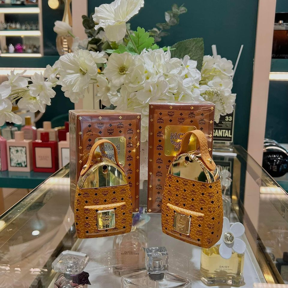 Nước hoa MCM Eau de Parfum 10ml vô cùng dịu ngọt, tinh tế