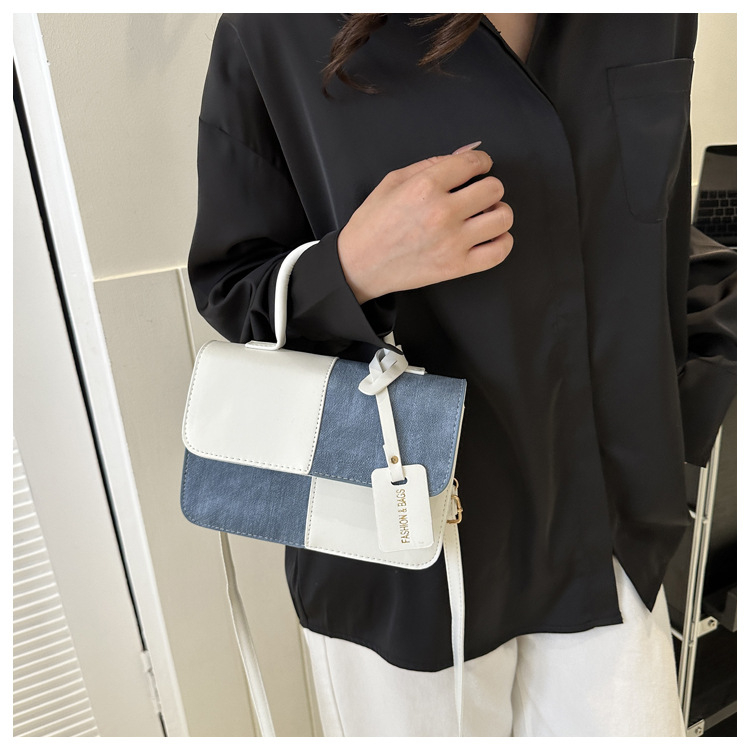 Túi xách nữ đeo chéo túi đi làm bình thường túi đeo vai đơn giản thời trang 2023 mới túi vuông nhỏ Món quà sinh nhật