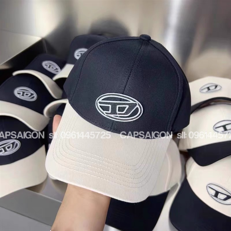 Mũ lưỡi trai CAPSAIGON thêu logo D hai màu phom cứng cao cấp 2 lớp unisex nam nữ phong cách Hàn Quốc