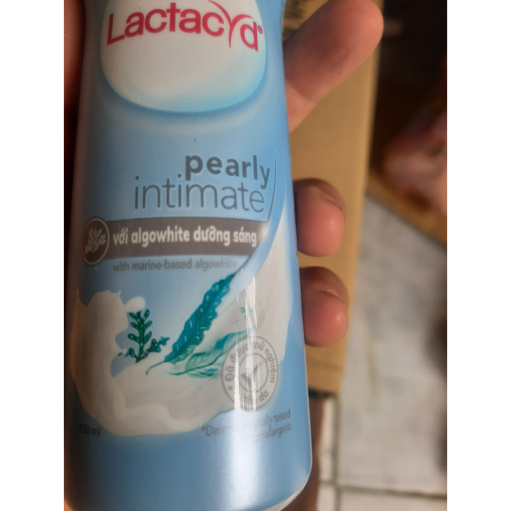 Dung Dịch Vệ Sinh Lactacyd 60ml Lá Trầu Không& Nước Hoa Hồng