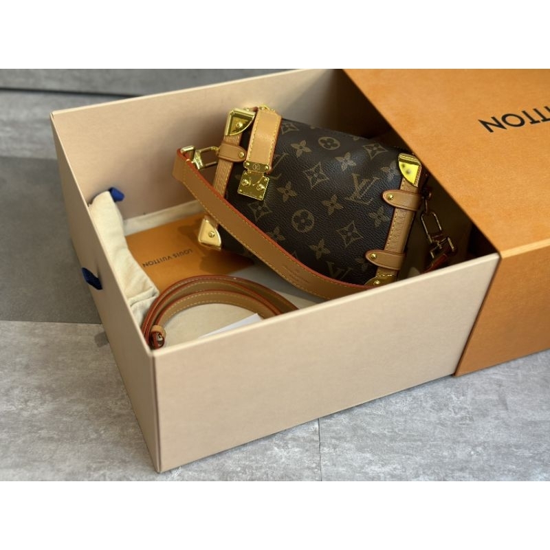 Túi xách dành cho nữ LV Trunk phom đẹp họa tiết mới cóng sz18cm kèm hộp vip