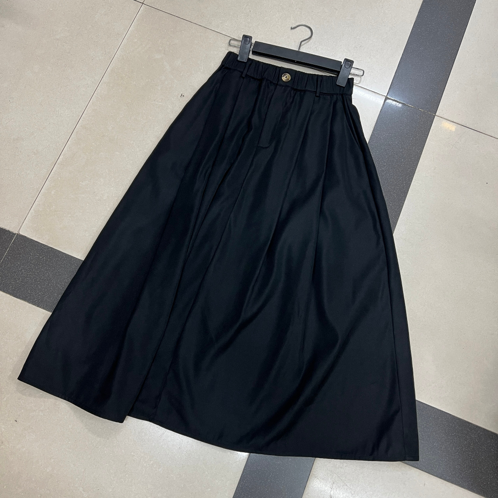 Chân váy thô xòe xếp ly dáng dài