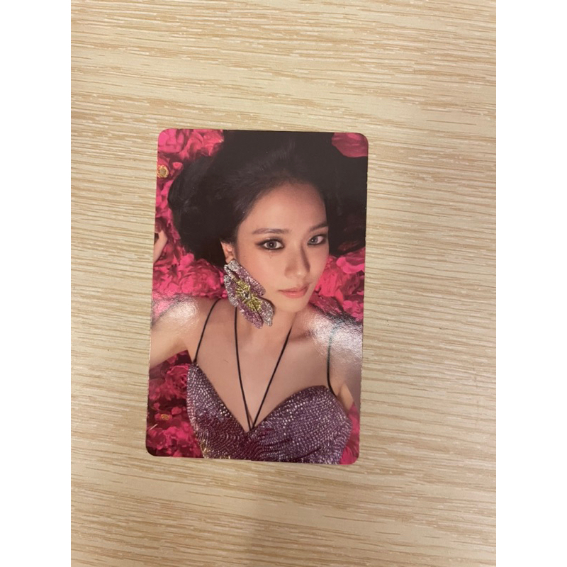 Ảnh thẻ album Me Jisoo Blackpink