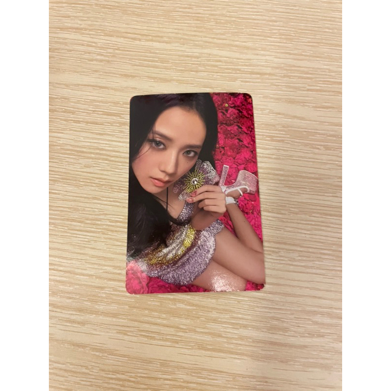 Ảnh thẻ album Me Jisoo Blackpink