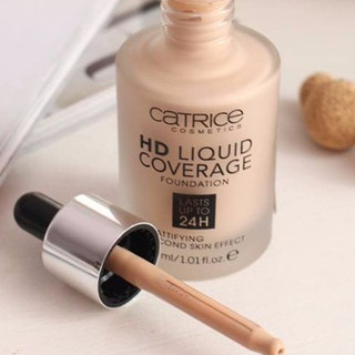 Kem nền CATRICE HD Liquid Coverage