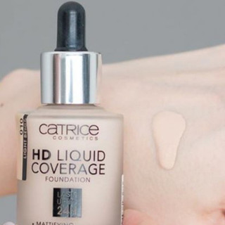 Kem nền CATRICE HD Liquid Coverage