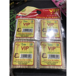 Vỉ 40 gói tăm vip á đông chình hãng
