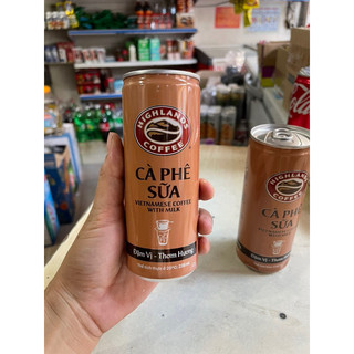 Combo 3 Cà phê sữa Lon Highlands lon 235ml - đậm vị thơm hương