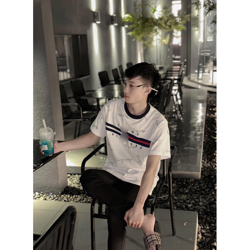 Áo Phông Nam Nữ Phối Màu Siêu Đẹp - Tee Tomy Chữ Ký Nam Nữ In Nhiệt Cực Hot 2023