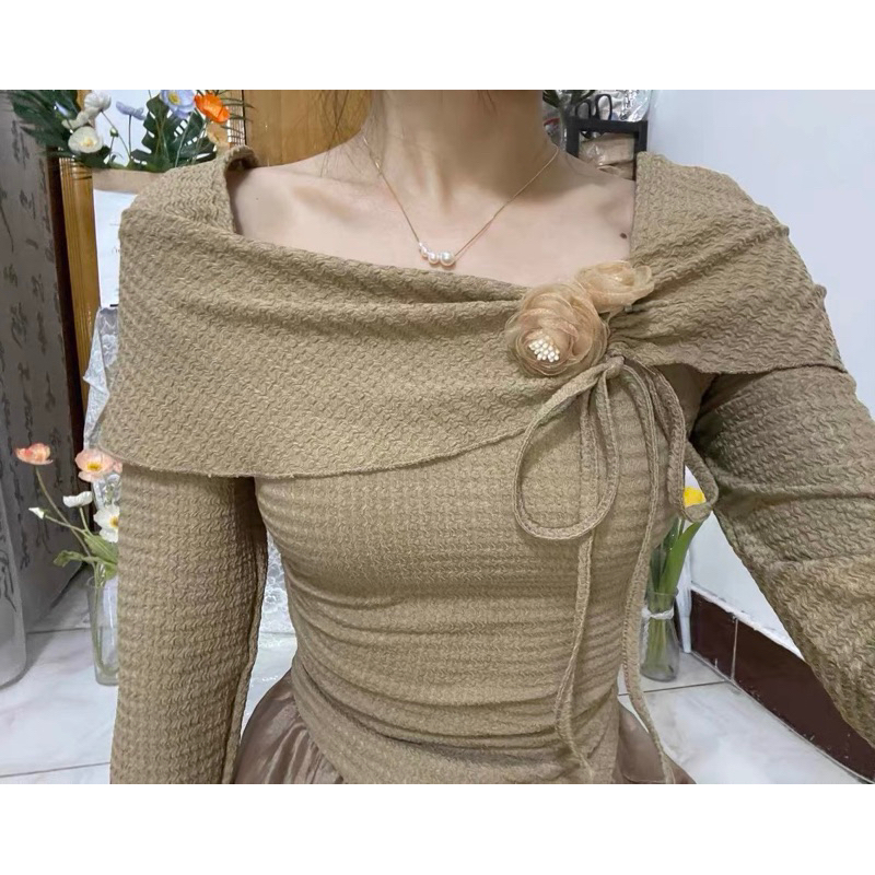 Set chân váy nữ xoè dáng dài 3 lớp mix áo thun vạt chéo dài tay cổ loe đính hoa phong cách tiểu thư sang trọng