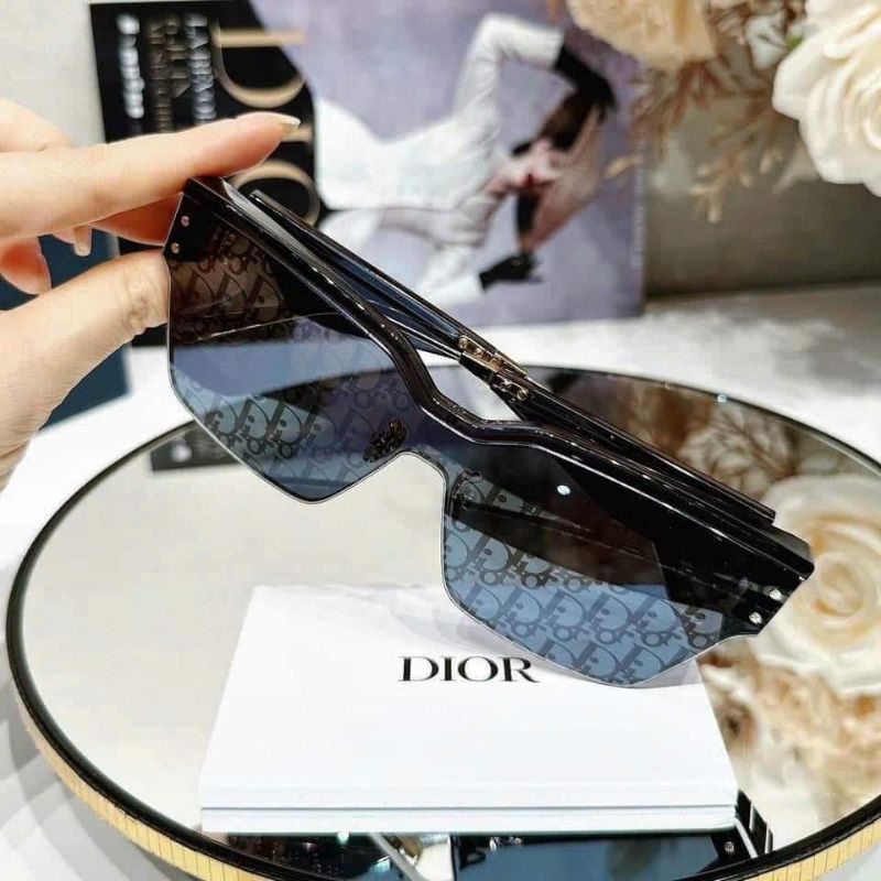 Sỉ Mắt Kính Tráng Gương