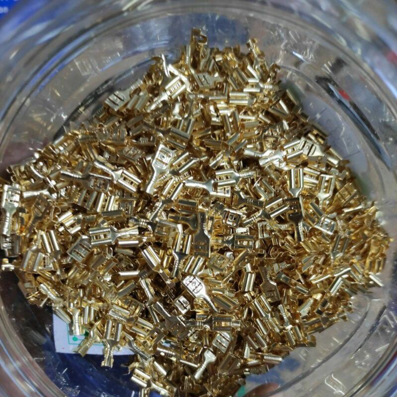Cốt cái 4,8 số lượng 50 chiếc/túi