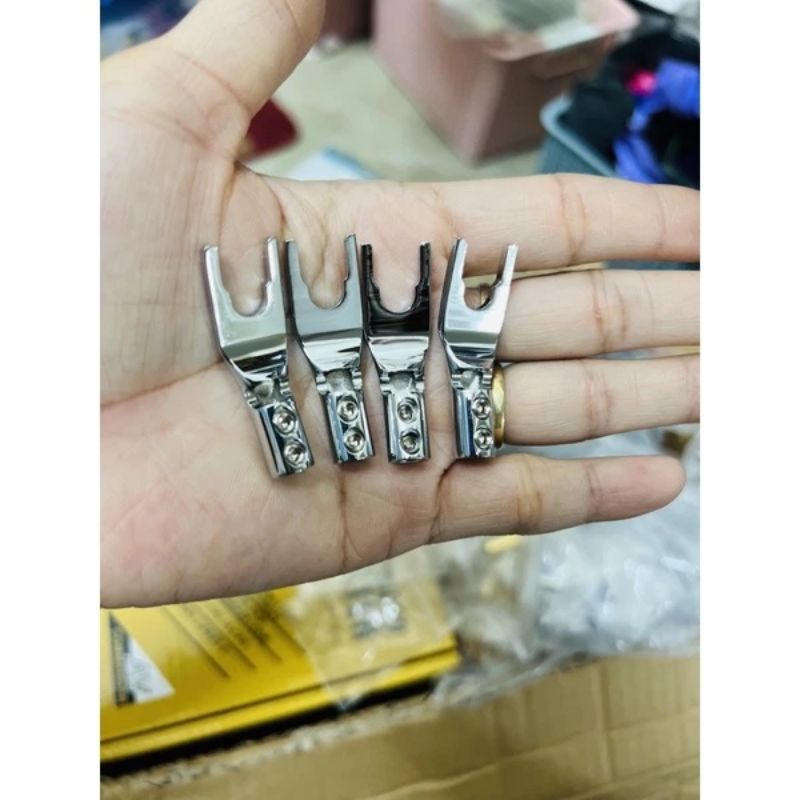 1 chiếc Jack càng cua chữ Y gài loa , amply mạ vàng / mạ Rhodium cao cấp