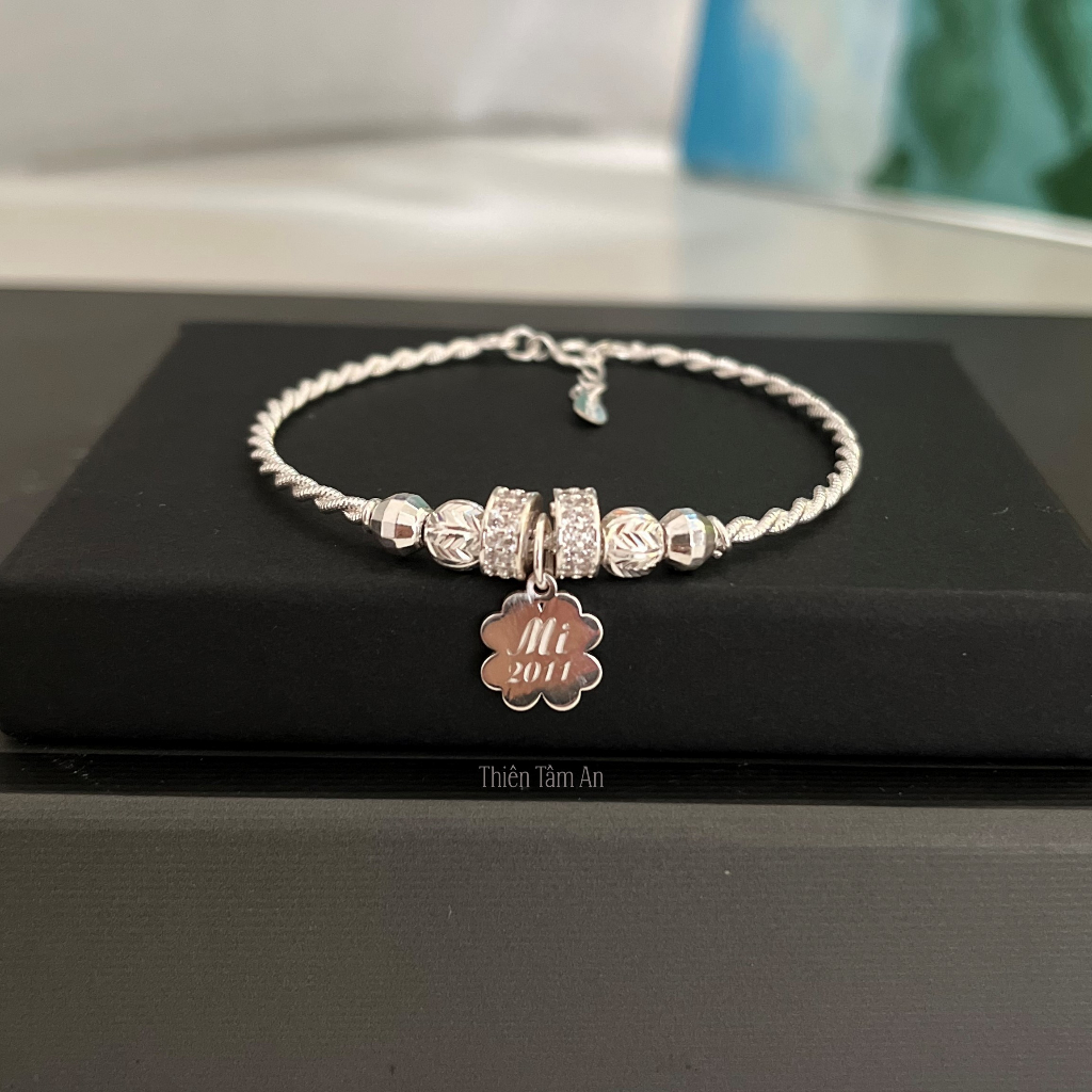 Vòng tay Bạc khắc tên cho bé gắn charm cỏ 4 lá, 12 con giáp, phụ kiện lắc tay TTA Jewelry