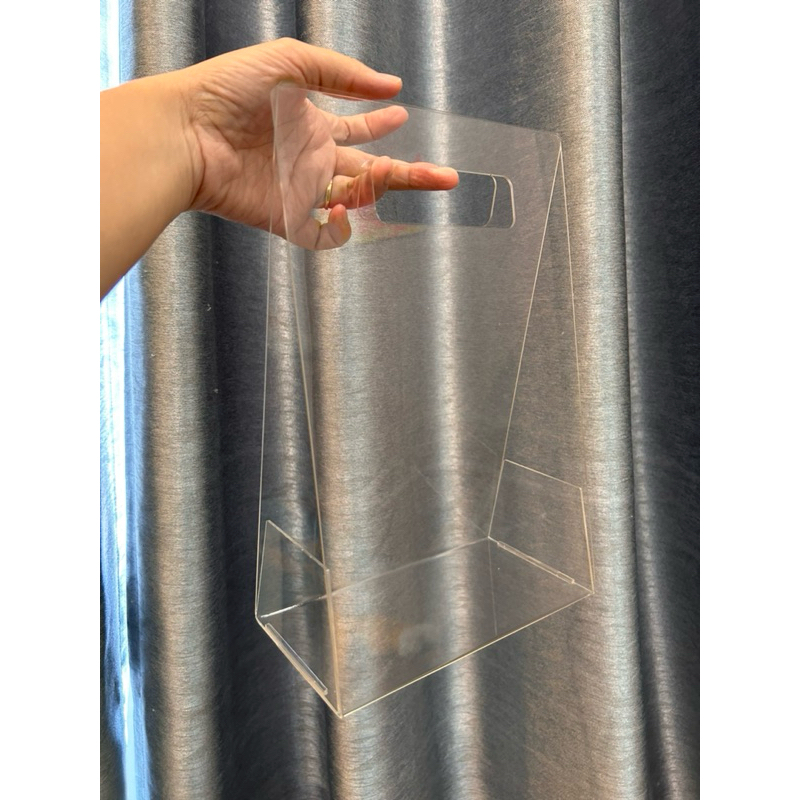 Giỏ mica tam giác 20x30x15