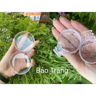 1 chiếc cóng tắm / cóng ăn màu trắng dành cho chim Hút mật, sâu, ốc mít chim....
