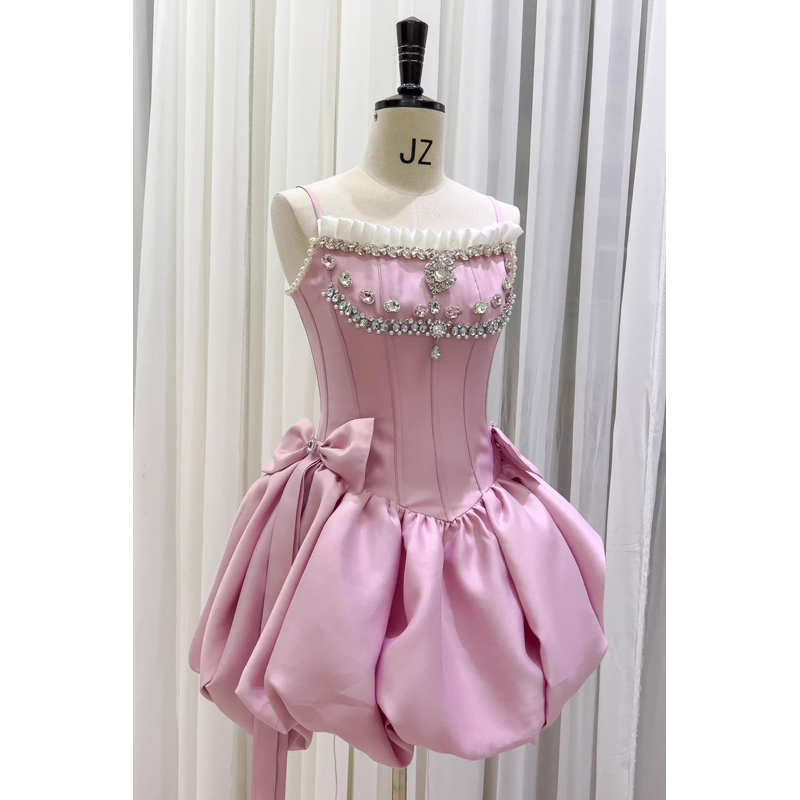 ᴄʜᴜʙʙʏʏ - Đầᴍ ᴅáɴɢ ᴄᴏʀsᴇᴛ ᴘʜốɪ ɴơ đá 🎀