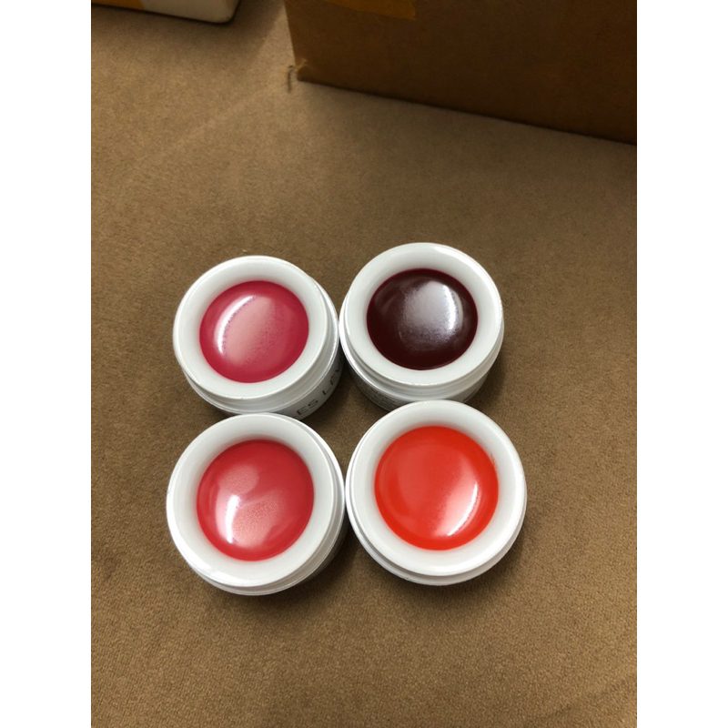 Dưỡng môi Korres có mầu 6g