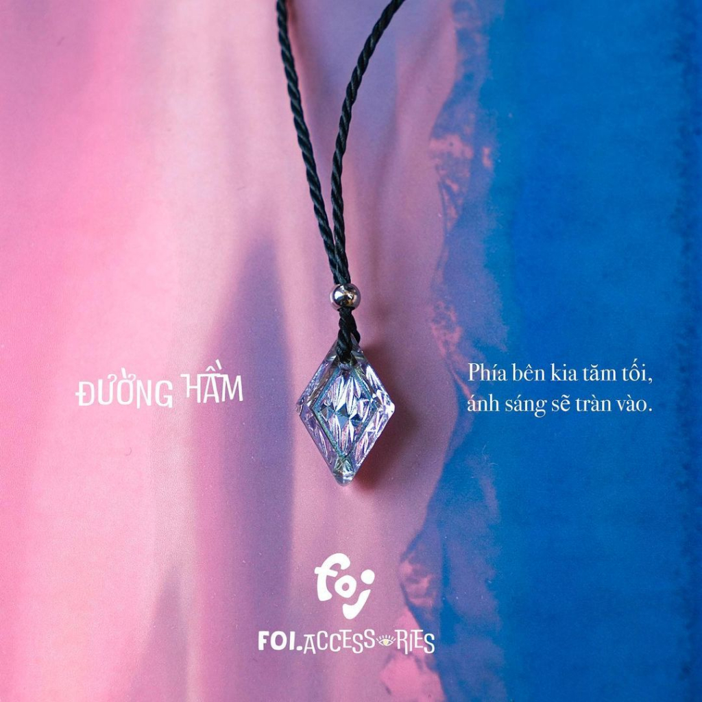 Vòng cổ Đường Hầm