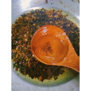 Dầu dừa nhà làm ( chai dạng lăn )