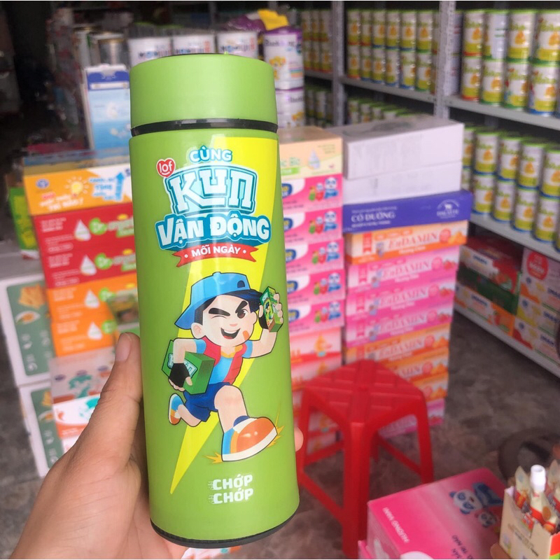 Binh Nước Kun Thuỷ Tinh Bọc Nhựa siêu Đẹp 500ml