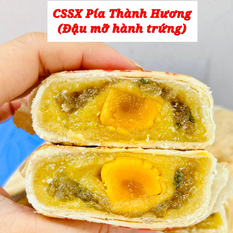 Bánh pía mỡ hành trứng Thành Hương- Pía gói giấy xưa truyền thống