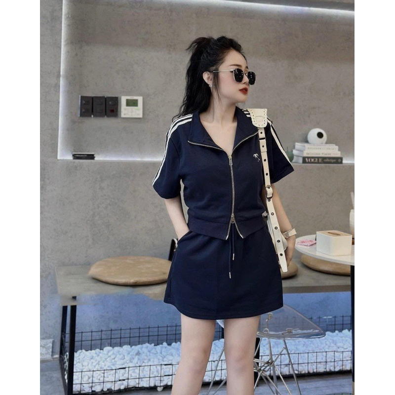 Set áo + chân váy umi