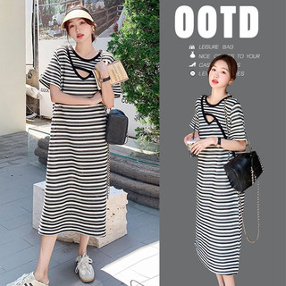 Váy len kẻ khoét cut out, kiểu đang suông basic dễ mặc, chất len dệt co giãn 4 chiều mặc rất thoái mái