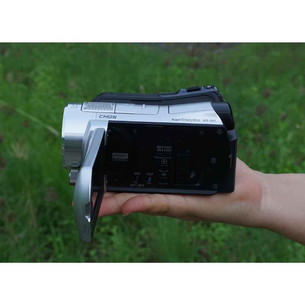 Máy quay Sony HDR-SR11