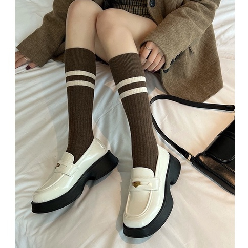 Giày Loafers nữ - giày lười mũi vuông hoạ tiết khoá vàng đồng phong cách retro Anh Quốc