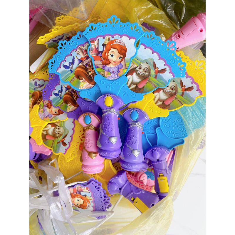Bộ quạt công chúa sofia the first dành chi bé gái
