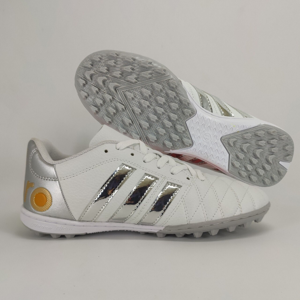 Giày bóng đá sân cỏ nhân tạo đá bóng 11pro Toni Kroos đế 2 màu khâu full đế cực hot